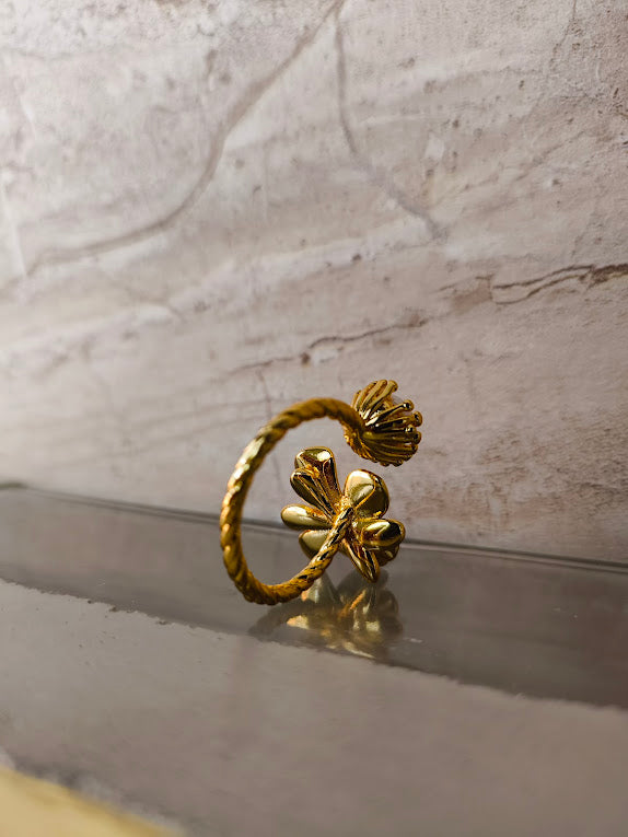 Flower and Pearl Ring